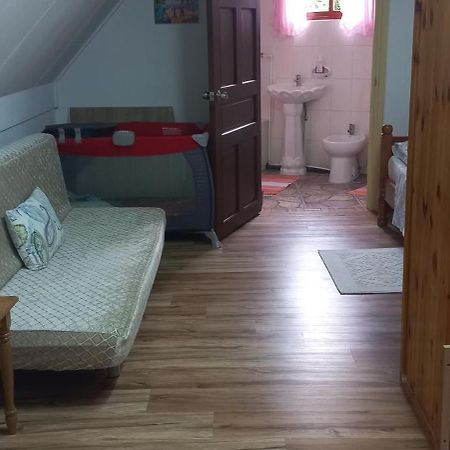Loversnest Self Catering Anse aux Pins Exteriör bild